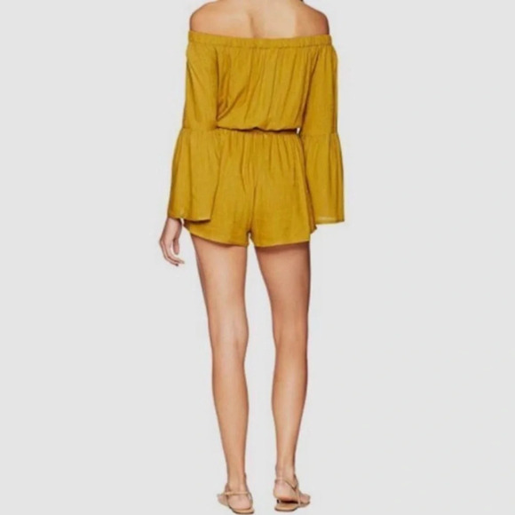 L*Space SweetPea Miranda Shorts Romper Statement Sleeves Off Shoulder ⚠️READ⚠️ - Picture 3 of 16